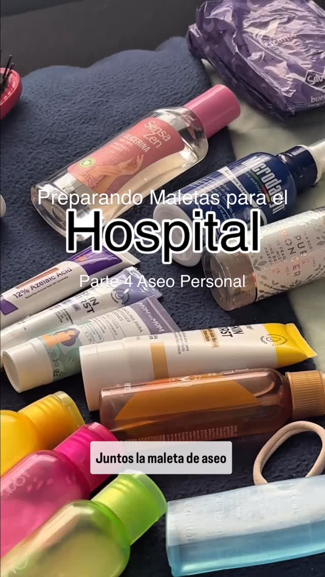 La maleta de aseo personal…fácil pero no tanto. A veces lo más sencillo y básico, se olvida. Justo como decía en la maleta de papá que yo ya había olvidado mis sandalias. Debes de pensar en todas las situaciones que se pudieran presentar y en tu rutina diaria para no olvidar aquello que hace que tengas un buen día, como la crema facial.
Qué agregamos?
-Shampoo
-Acondicionador
-Jabón corporal
-Jabón íntimo
-Crema para el cuerpo
-Crema para las estrías
-Crema para la cara
-Crema para ojeras
-Desodorante
-Crema para los pezones (muy importante para no quedar lastimada empezando la lactancia)
-Perfume y loción
-Rastrillos
-Desmaquillador
-Cepillos de dientes
-Cepillo para peinar
-Tratamiento para el cabello y la cara
-Glicerina para la comezón y rehidratación de la piel
-Pads de lactancia para no ensuciar la ropa
-Toallas nocturnas para no manchar y estar cómoda
Tú qué más integrarías?
#maternidade #consejodeldía #vlogmom #momera #aseopersonal