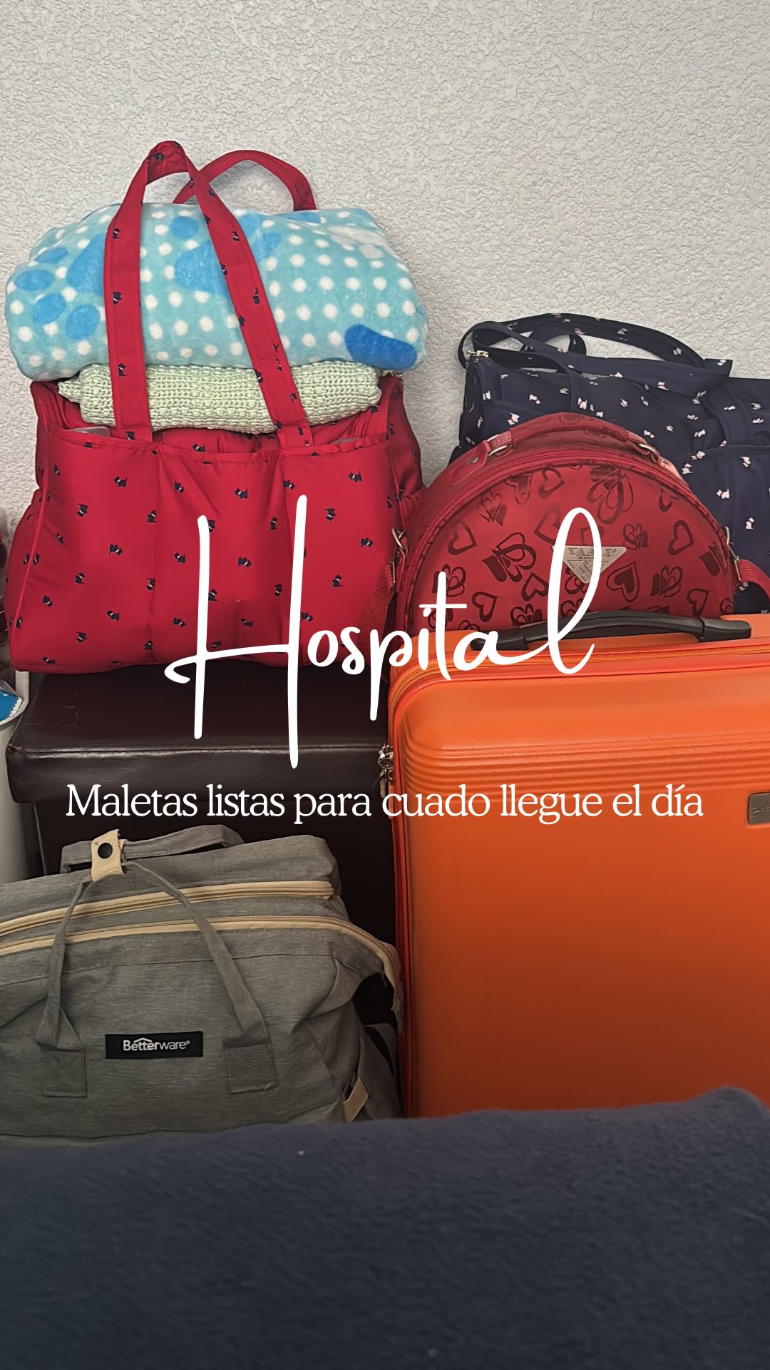 Las maletas están listas para el día que Leo llegue a este mundo. Que por qué tantas maletas?! Bueno, ya seremos una familia de 4, 5 si contamos a mi Nalis. Todos tenemos diferentes necesidades 🤭.
Pronto les compartiré lo que tiene cada una.
#vlogmom #maternidad #momera #consejodeldía